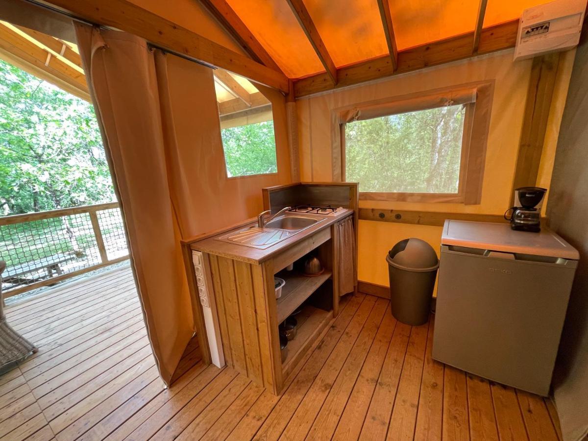 Lodges Du Bois Dodo - Ancien Camping De Bois Redon Septfonds エクステリア 写真
