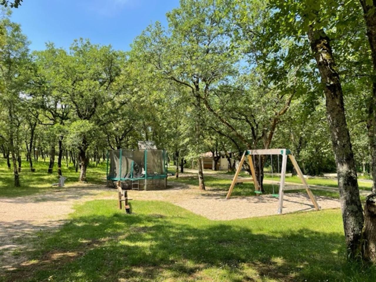 Lodges Du Bois Dodo - Ancien Camping De Bois Redon Septfonds エクステリア 写真